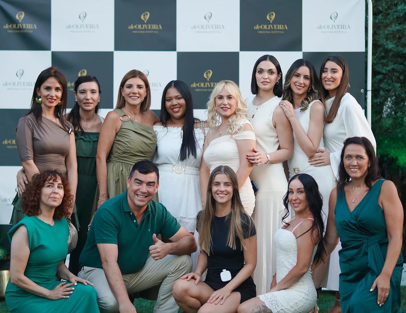 El equipo de deOLIVEIRA Clinic al completo durante la presentación de la nueva identidad de la clínica
