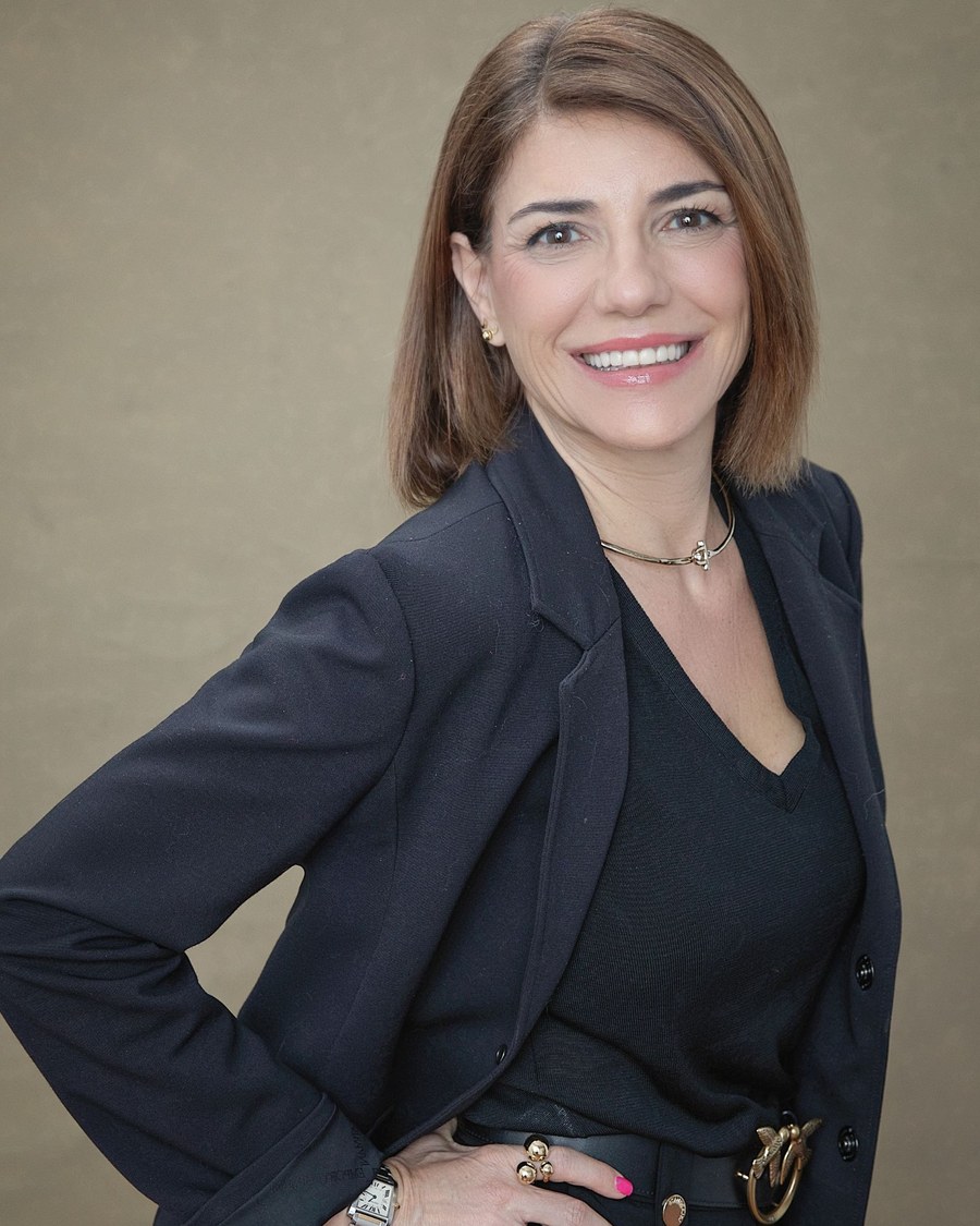 Dra. Sandra de Oliveira, Directora médica y fundadora en deOLIVEIRA Clinic